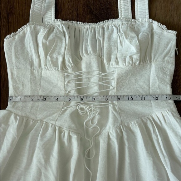Commense White Midi Dress - Picture 8 of 10